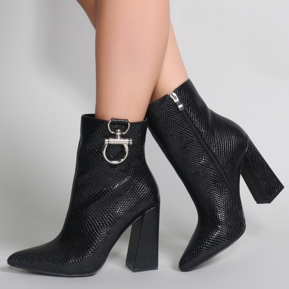 Metal Trim Ankle Boots